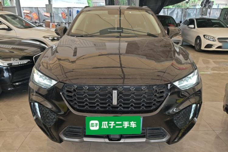 Used Wey VV5 2017 2.0T Ultra-Luxury Version Front