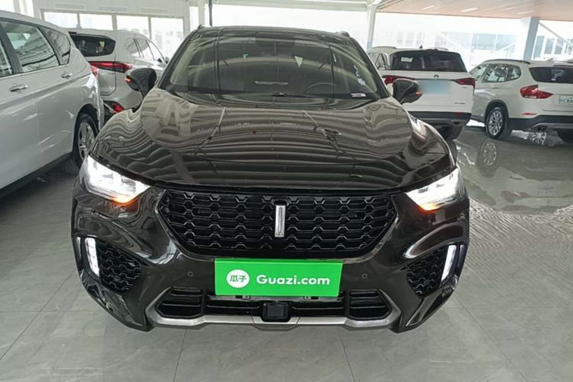 Used Wey VV5 2017 2.0T Ultra-Luxury Version Front