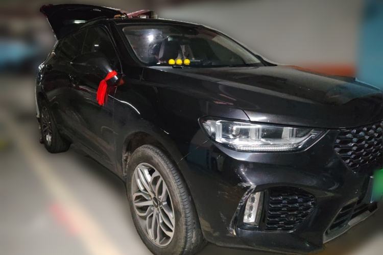 Used Wey VV5 2017 2.0T Ultra-Luxury Version Front Right 45 Deg