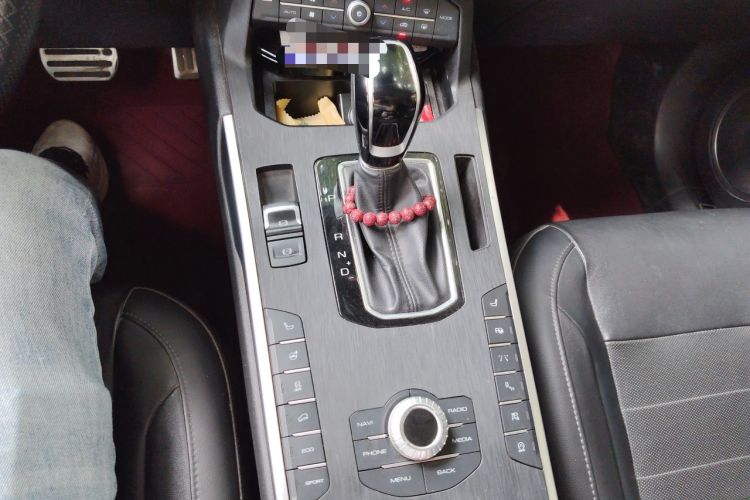 Used Wey VV5 2017 2.0T Flagship Edition Gear Lever