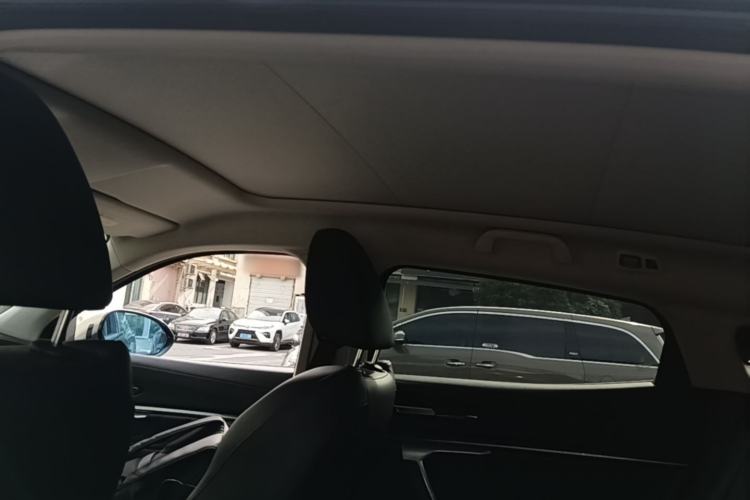 Used Wey VV5 2017 2.0T Flagship Edition Headliner