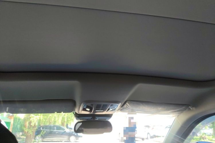Used Wey VV5 2017 2.0T Ultra-Luxury Version Headliner