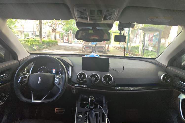Used Wey VV5 2017 2.0T Ultra-Luxury Version Headliner