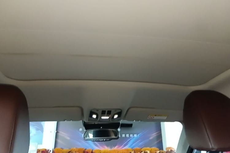 Used Wey VV5 2017 2.0T Flagship Edition Headliner