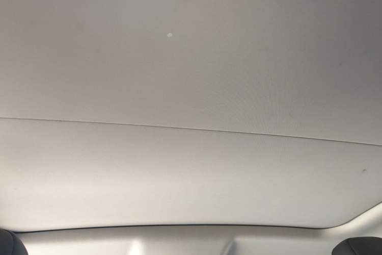 Used Wey VV5 2017 2.0T Ultra-Luxury Version Headliner
