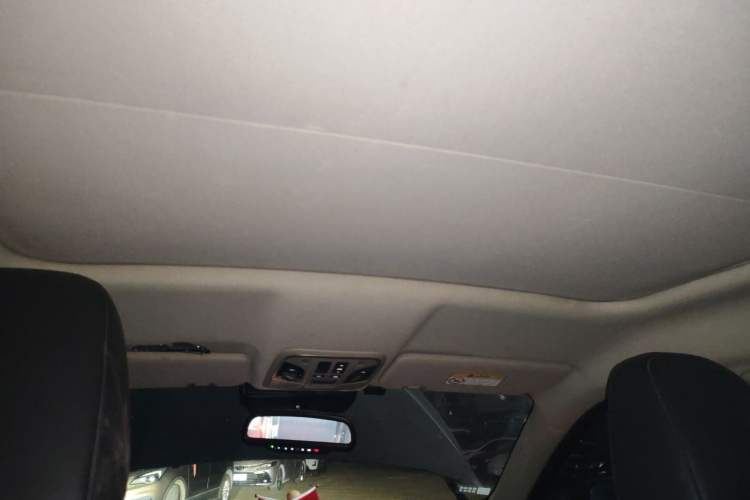 Used Wey VV5 2017 2.0T Flagship Edition Headliner