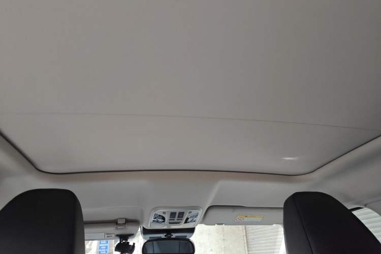 Used Wey VV5 2017 2.0T Ultra-Luxury Version Headliner