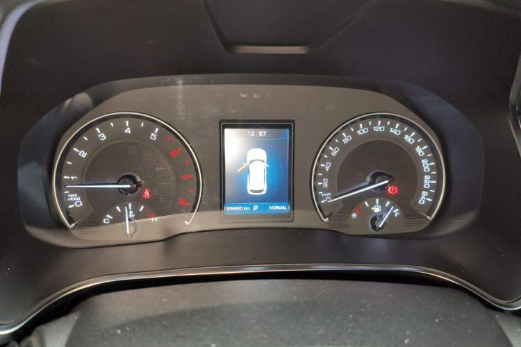 Used Wey VV5 2017 2.0T Ultra-Luxury Version Instrument Cluster