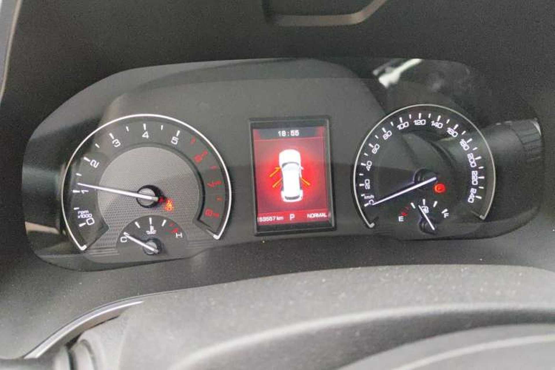 Used Wey VV5 2017 2.0T Ultra-Luxury Version Instrument Cluster