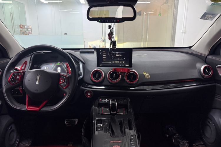 Used Wey VV5 2017 2.0T Flagship Edition Interior 2