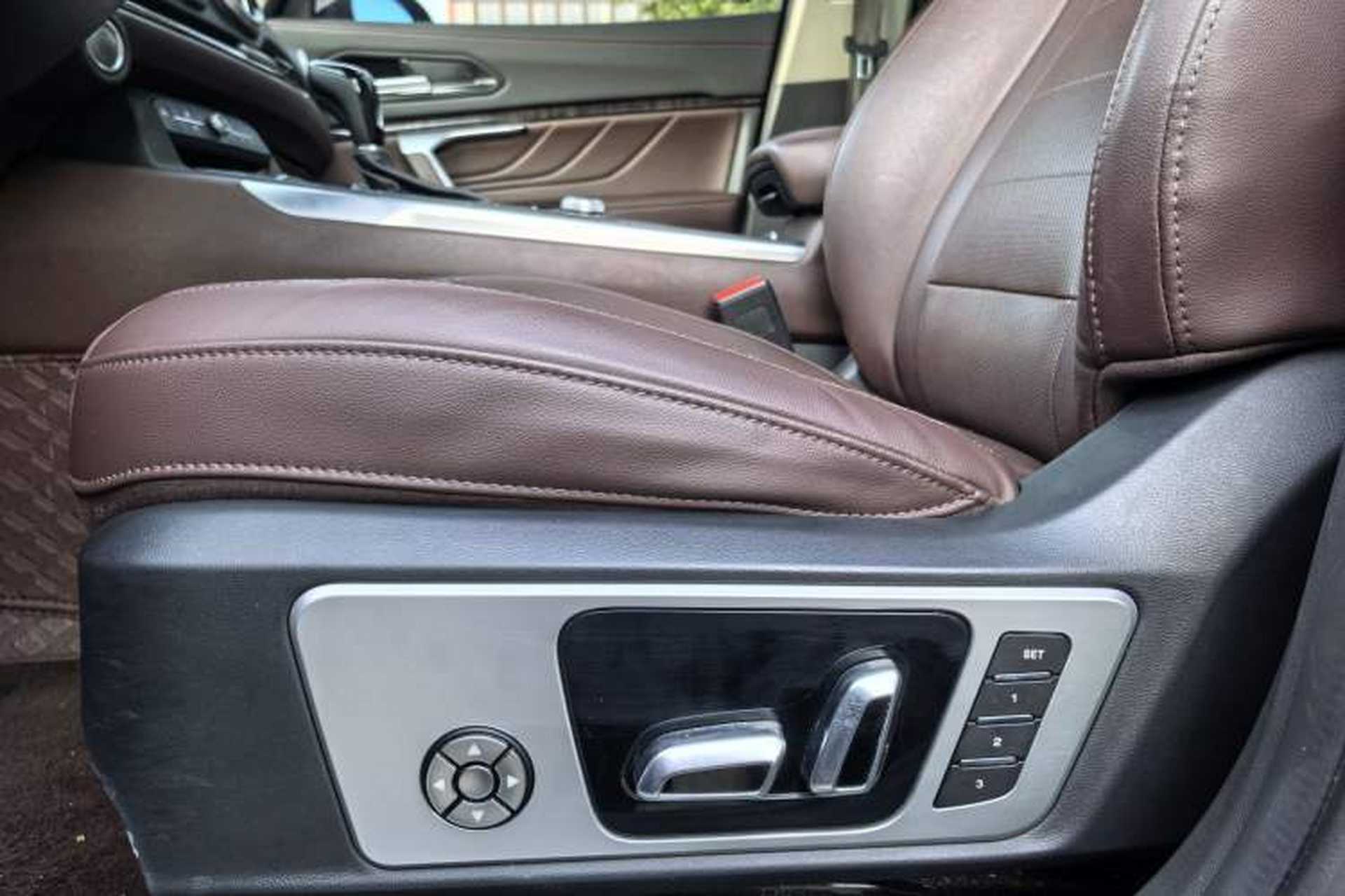 Used Wey VV5 2017 2.0T Flagship Edition Interior 3