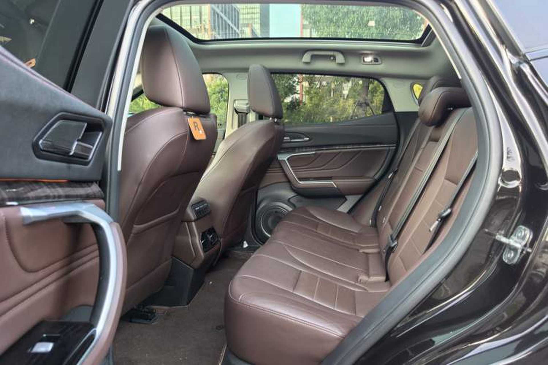 Used Wey VV5 2017 2.0T Flagship Edition Interior 6