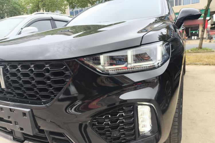 Used Wey VV5 2017 2.0T Ultra-Luxury Version Left Front Headlight
