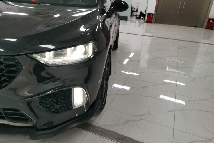Used Wey VV5 2017 2.0T Flagship Edition Left Front Headlight