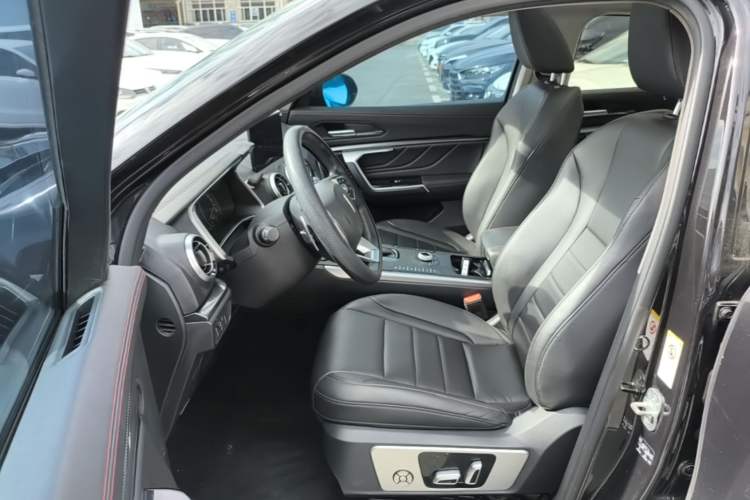 Used Wey VV5 2017 2.0T Ultra-Luxury Version Left Front Seat