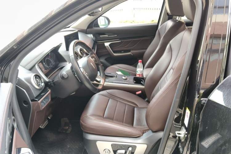 Used Wey VV5 2017 2.0T Ultra-Luxury Version Left Front Seat