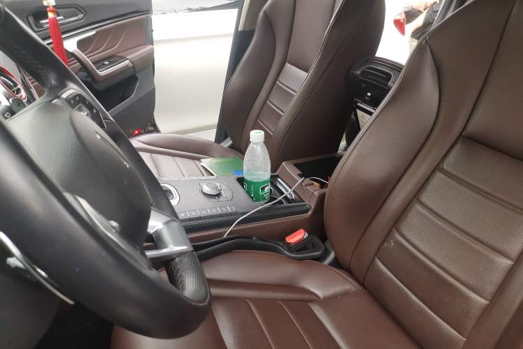 Used Wey VV5 2017 2.0T Ultra-Luxury Version Left Front Seat
