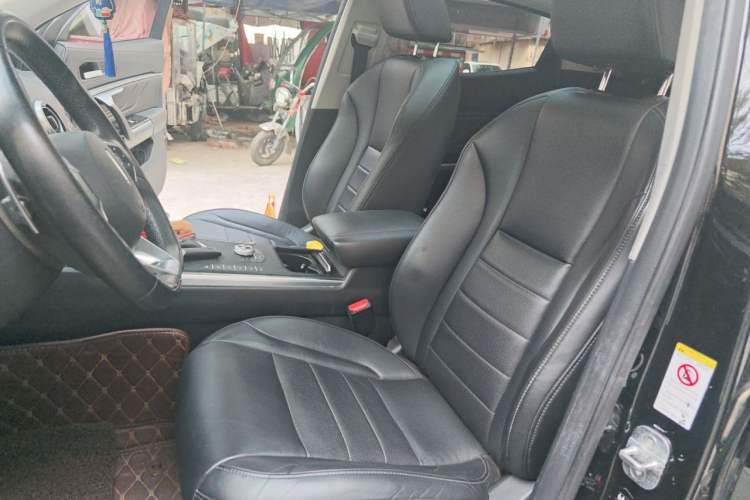 Used Wey VV5 2017 2.0T Ultra-Luxury Version Left Front Seat