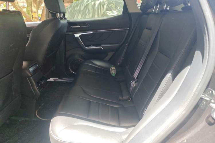 Used Wey VV5 2017 2.0T Ultra-Luxury Version Left Rear Seat
