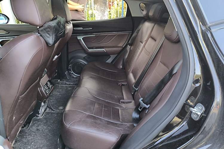 Used Wey VV5 2017 2.0T Flagship Edition Left Rear Seat