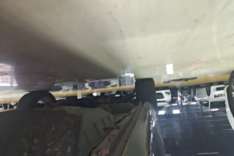 Used Wey VV5 2017 2.0T Flagship Edition Left Side Sill