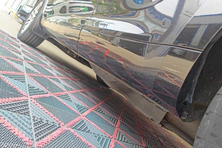 Used Wey VV5 2017 2.0T Ultra-Luxury Version Left Side Sill