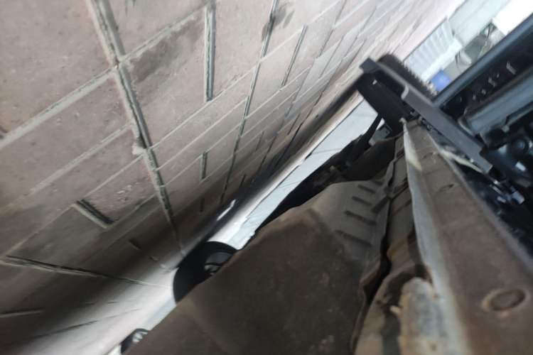 Used Wey VV5 2017 2.0T Flagship Edition Left Side Sill