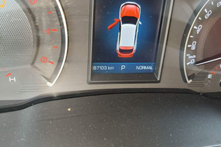 Used Wey VV5 2017 2.0T Ultra-Luxury Version Odometer Close Up