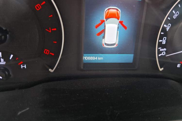 Used Wey VV5 2017 2.0T Ultra-Luxury Version Odometer Close Up