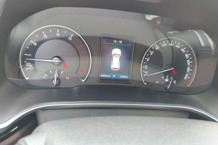 Used Wey VV5 2017 2.0T Ultra-Luxury Version Odometer Close Up