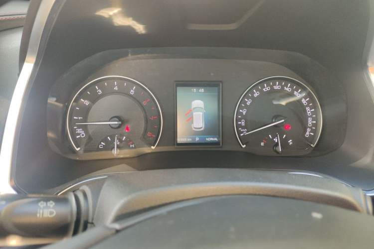 Used Wey VV5 2017 2.0T Ultra-Luxury Version Odometer Close Up