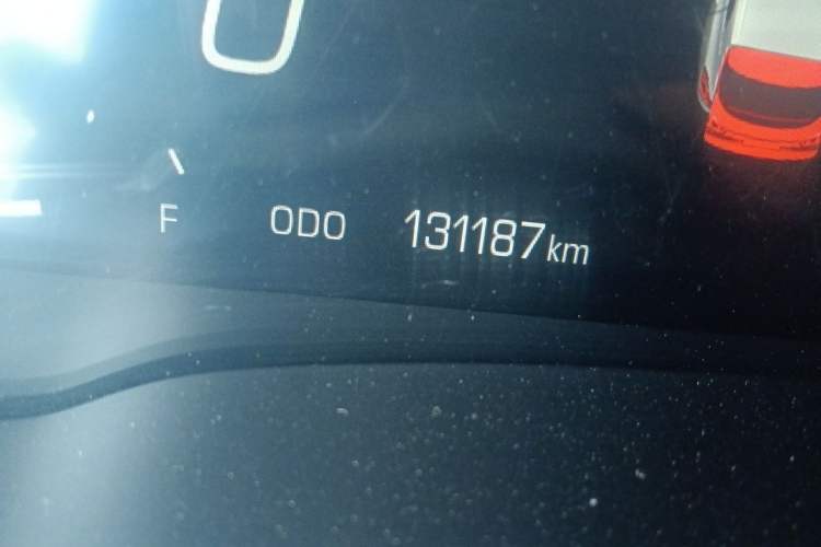 Used Wey VV5 2017 2.0T Flagship Edition Odometer Close Up
