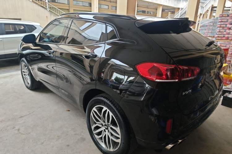 Used Wey VV5 2017 2.0T Ultra-Luxury Version Rear Left 45 Deg