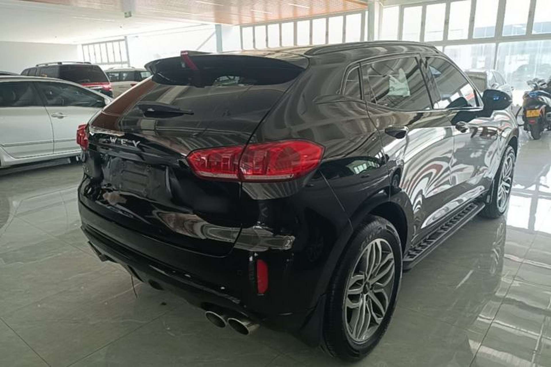 Used Wey VV5 2017 2.0T Ultra-Luxury Version Rear Right 45 Deg