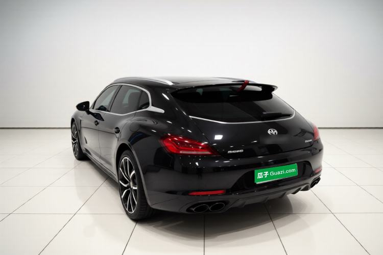 Used Wey VV5 2017 2.0T Ultra-Luxury Version Rear
