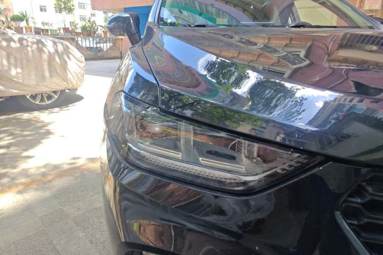Used Wey VV5 2017 2.0T Ultra-Luxury Version Right Front Headlight