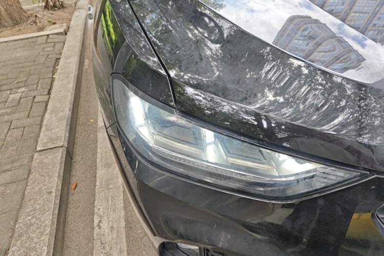 Used Wey VV5 2017 2.0T Flagship Edition Right Front Headlight