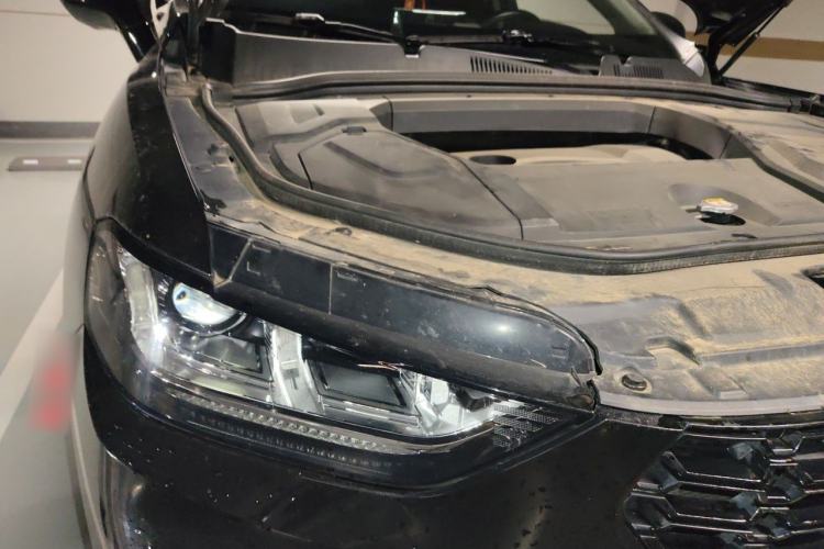 Used Wey VV5 2017 2.0T Ultra-Luxury Version Right Front Headlight