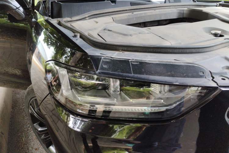 Used Wey VV5 2017 2.0T Flagship Edition Right Front Headlight