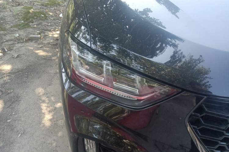 Used Wey VV5 2017 2.0T Flagship Edition Right Front Headlight