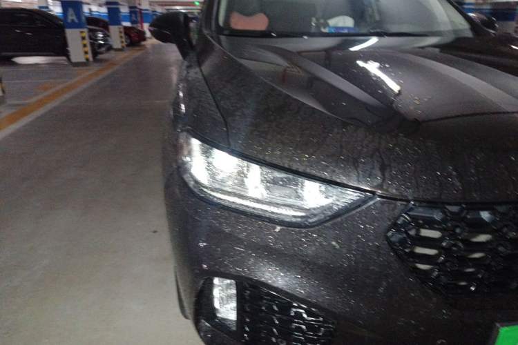 Used Wey VV5 2017 2.0T Flagship Edition Right Front Headlight