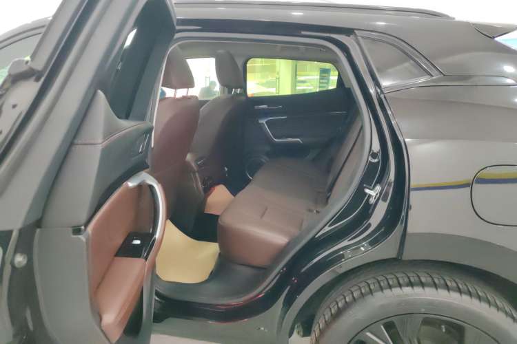 Used Wey VV5 2017 2.0T Flagship Edition Right Rear Seat