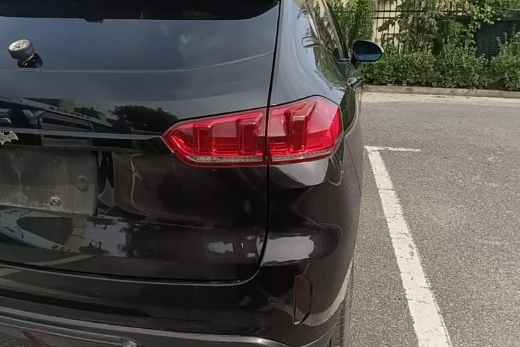 Used Wey VV5 2017 2.0T Flagship Edition Right Rear Taillight