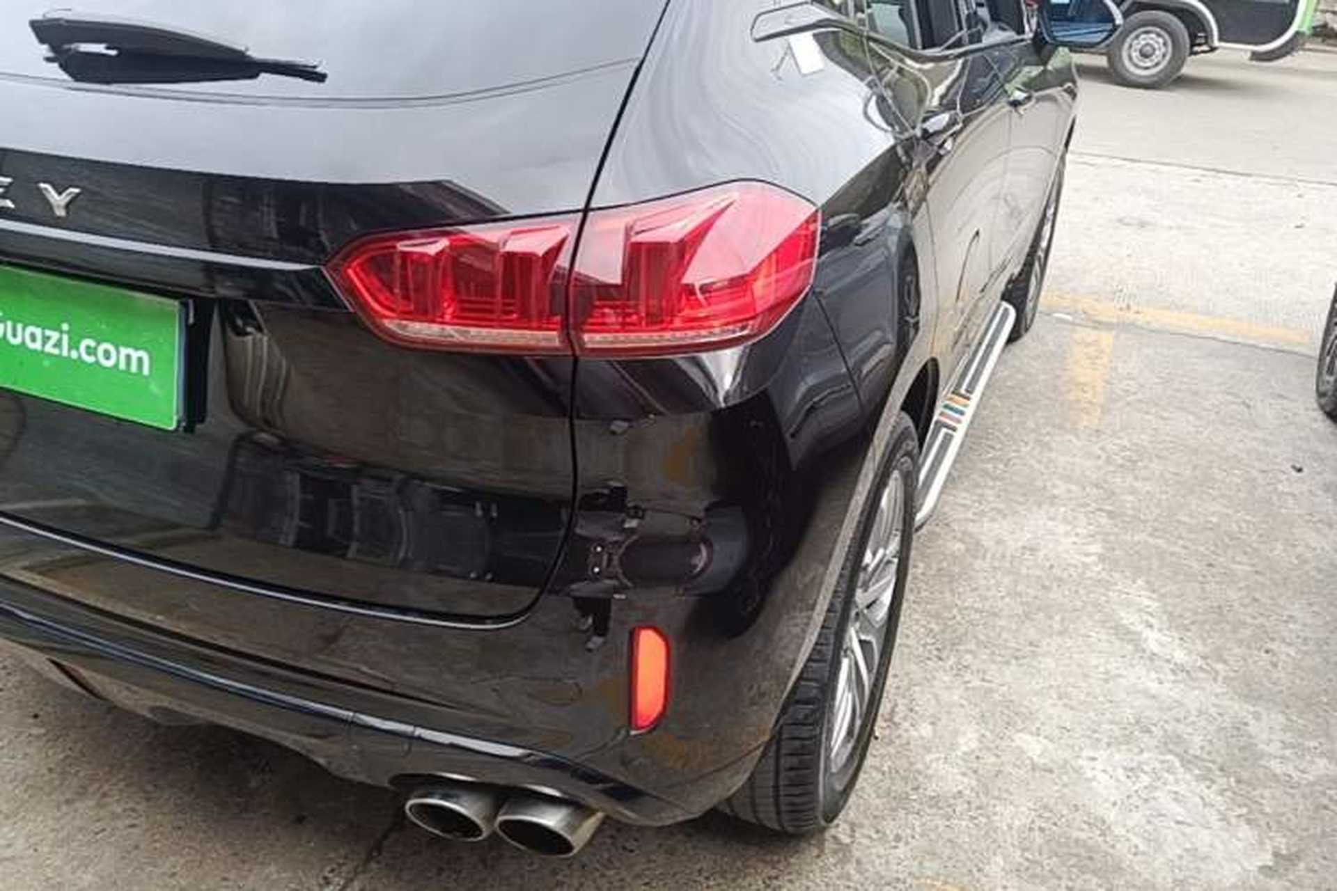 Used Wey VV5 2017 2.0T Ultra-Luxury Version Right Rear Taillight