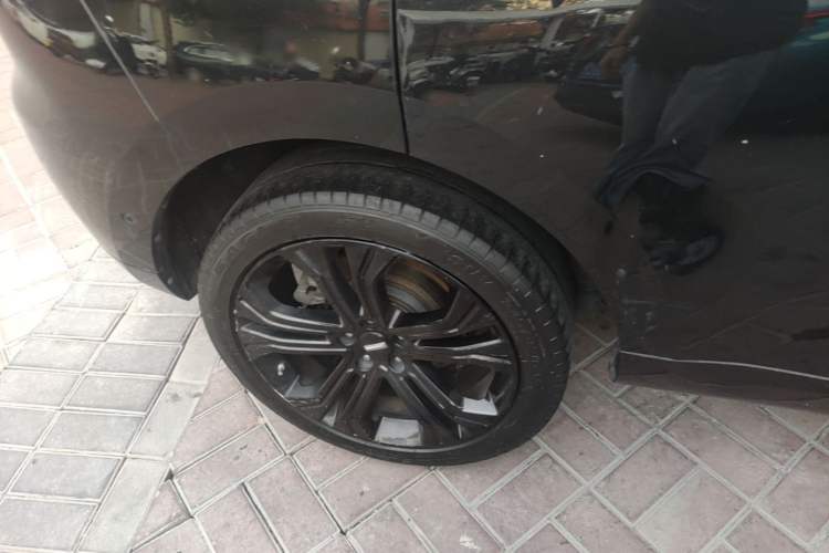Used Wey VV5 2017 2.0T Flagship Edition Right Rear Wheel Hub