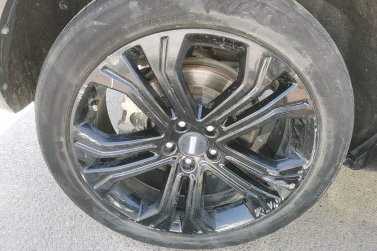 Used Wey VV5 2017 2.0T Flagship Edition Right Rear Wheel Hub