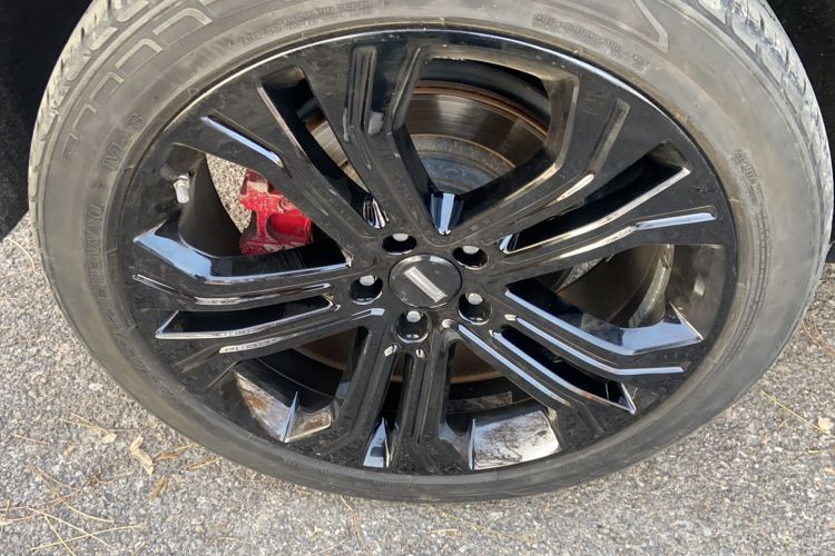 Used Wey VV5 2017 2.0T Flagship Edition Right Rear Wheel Hub