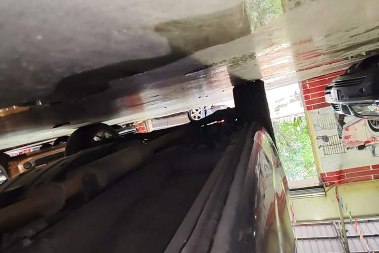 Used Wey VV5 2017 2.0T Flagship Edition Right Side Sill