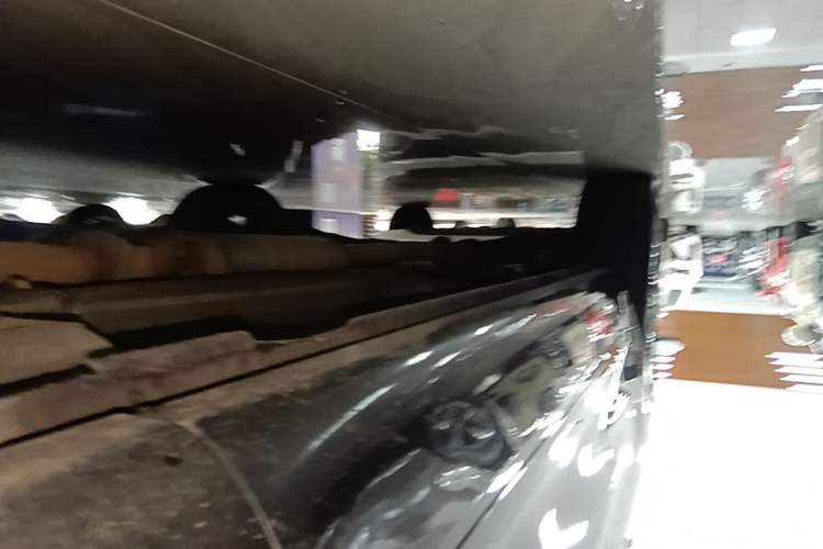 Used Wey VV5 2017 2.0T Flagship Edition Right Side Sill