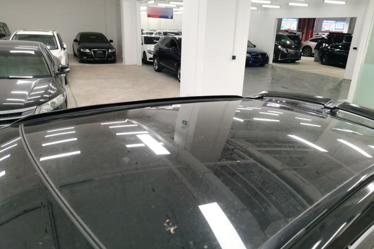 Used Wey VV5 2017 2.0T Flagship Edition Roof